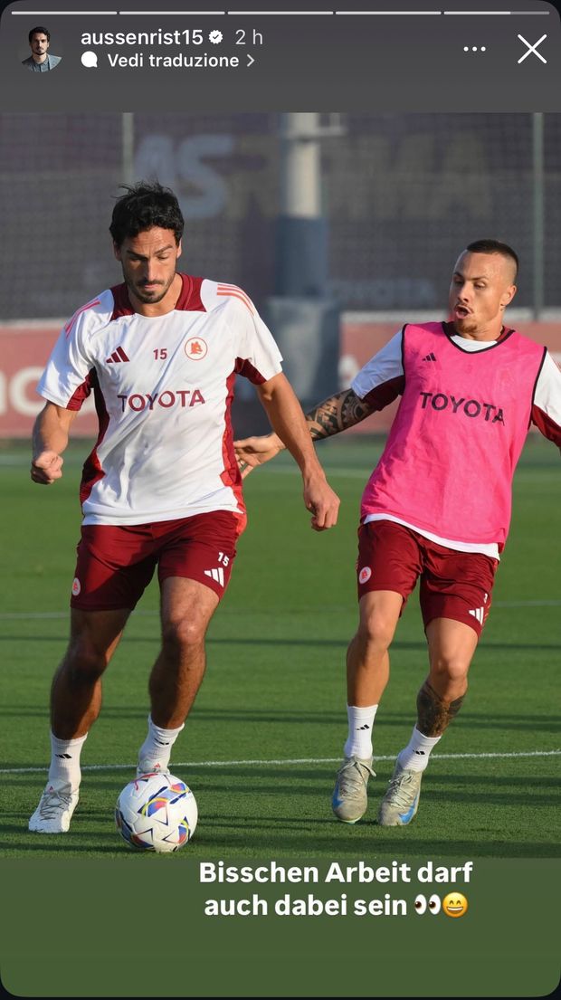 Hummels, lo scatto con Angeliño durante l’allenamento: “Anche un po’ di lavoro”- immagine 2