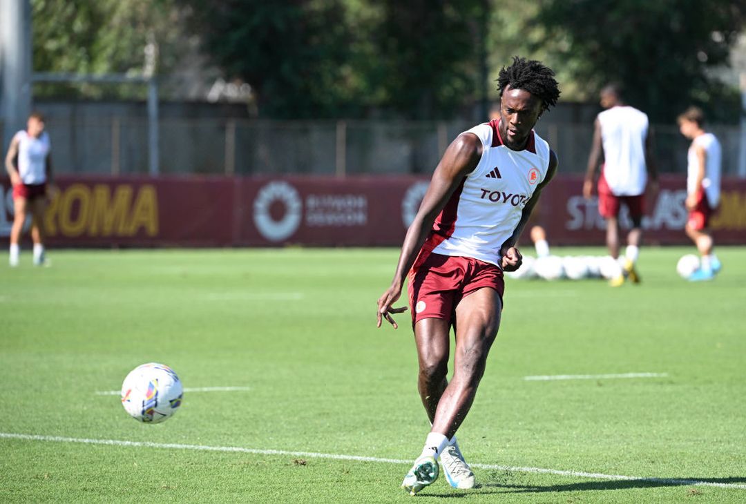 Roma, ripresa degli allenamenti tra palestra e campo: c’è Dybala – FOTO GALLERY - immagine 26