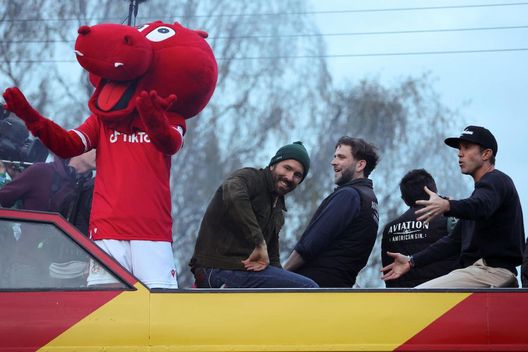 Ryan Reynolds e Rob McElhenney, proprietari del Wrexham (Getty Images) L’ex dirigente dell’Inter Williamson è il nuovo ad del Wrexham di Reynolds e McElhenney- immagine 2