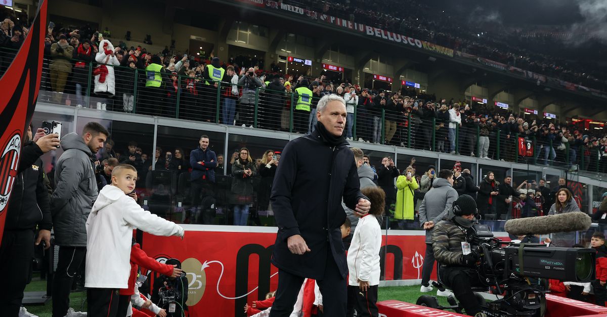 Ex Milan, van Basten: “Un onore essere inserito nella Hall of Fame”