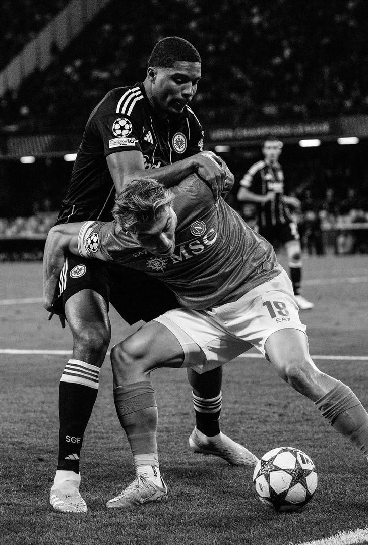 L’arte del movimento in bianco e nero: i suggestivi scatti del match – GALLERY - immagine 18