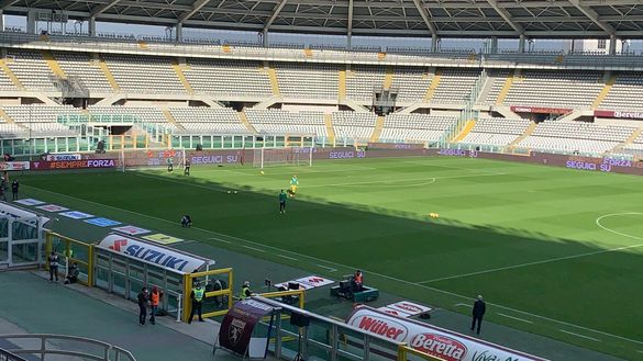 Torino-Crotone, le ultime dai campi: termina il riscaldamento- immagine 4