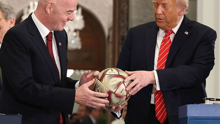 Infantino difende l’hydratation break: “Pubblicità? No, serve agli atleti” - immagine 1