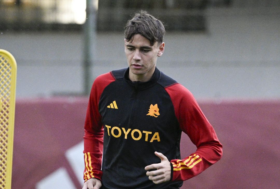 Trigoria, rifinitura prima di Roma-Monza: in gruppo Smalling – FOTO GALLERY - immagine 57