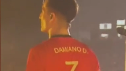 I Maneskin suonano in Portogallo: Damiano in versione CR7