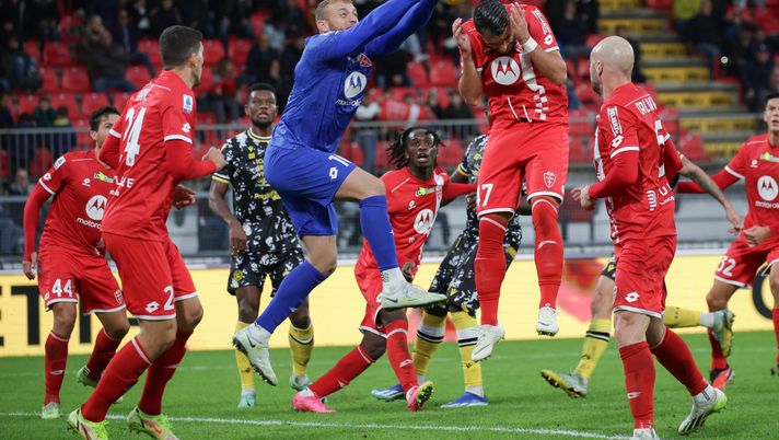 Fantacalcio Monza. Forfait Di Gregorio contro il Frosinone: il motivo. Gioca Sorrentino - immagine 1