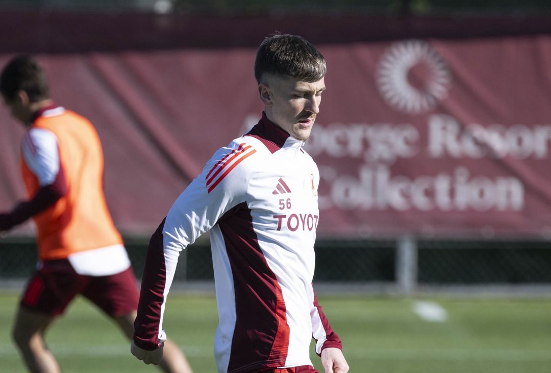 Trigoria, lavoro sul campo in vista dell’Atalanta. C’è Shomurodov – FOTO GALLERY - immagine 19