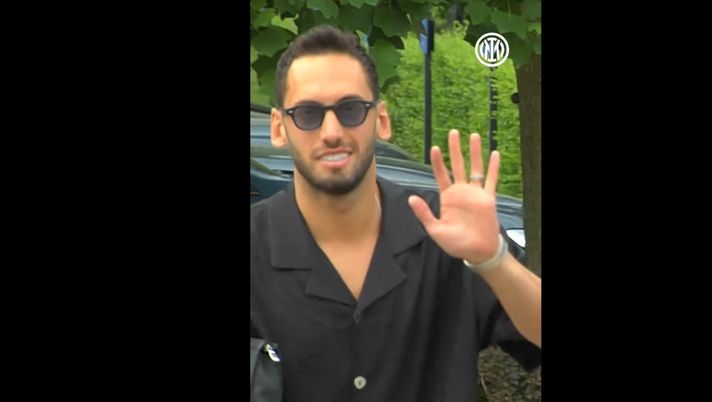 VIDEO / Inter, Calhanoglu torna ed è subito carico: le immagini del suo primo giorno - immagine 1