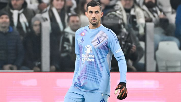 TURIN, ITALY - NOVEMBER 09: Mattia Perin of Juventus during the Serie A match between Juventus and Torino at Juventus Stadium on November 09, 2024 in Turin, Italy. (Photo by Daniele Badolato - Juventus FC/Juventus FC via Getty Images) NEWS – Perin, Dumfries, Adli, Politano, Dele-Bashiru, Man, Vlasic e la decisione su Zanetti - immagine 1