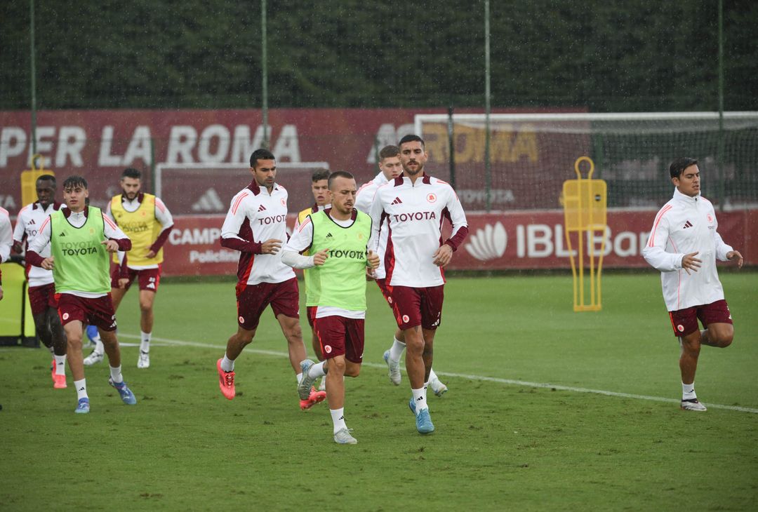 Roma, l’allenamento verso l’Udinese – FOTO GALLERY - immagine 20