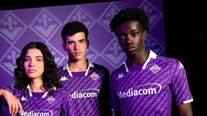 Nuova maglia Fiorentina. Tutti i dettagli della Kappa sulla realizzazione - immagine 1