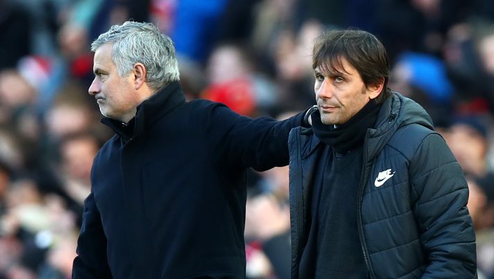 Roma, che disastro. I tifosi chiedono l’esonero di Mourinho: “Ricominciamo con Conte” - immagine 1