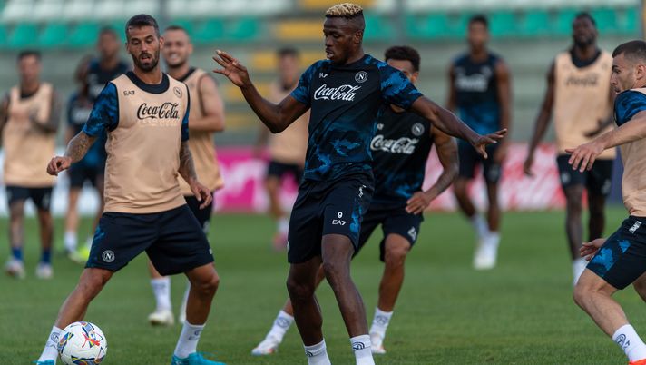 L’agosto di fuoco del Napoli, ci sarà una rivoluzione in attacco: i dettagli - immagine 1