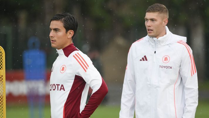 Dovbyk “maldestro”, Dybala è giù. Gli attaccanti e il gol perduto - immagine 1