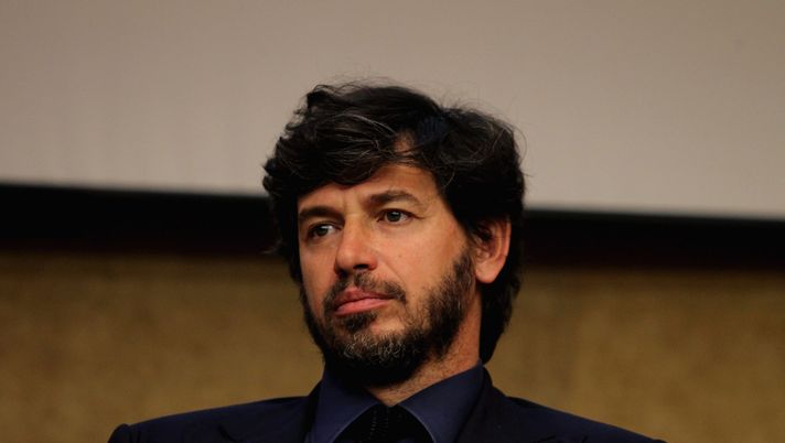 ROME, ITALY - MAY 16: Former Italian football player Demetrio Albertini attends the '40 Years In 90 Minutes' - Italian Football Federation Seminar at Luiss University on May 16, 2016 in Rome, Italy. (Photo by Paolo Bruno/Getty Images) Albertini: “Derby? Impegnativo per entrambe. Allegri ha sistemato parecchie cose” - immagine 1