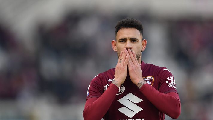 Torino, infortunio per Sanabria: lesione al polpaccio, i tempi di recupero - immagine 1