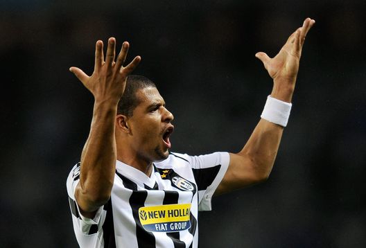 Felipe Melo con la maglia della Juventus (Foto di Claudio Villa/Getty Images) Cruzeiro, Gremio e tanto altro ancora: la carriera di Felipe Melo- immagine 3