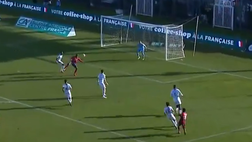 Clermont, stupendo gol in acrobazia di Bassouamina contro lo Stade Lavallois