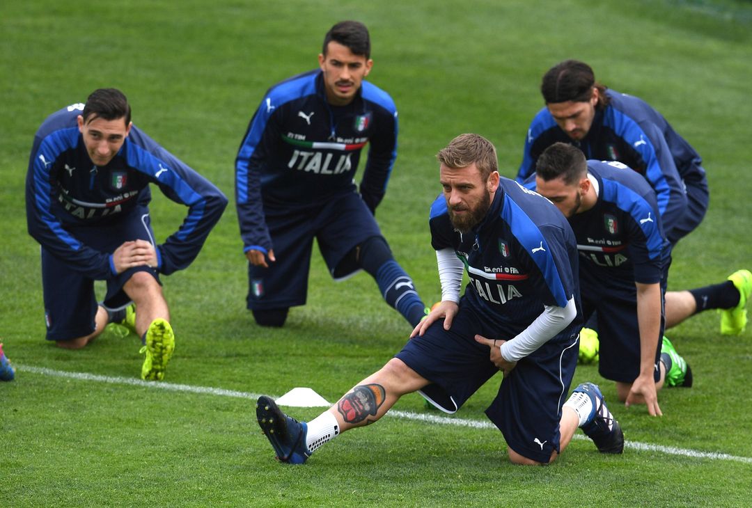 Fotogallery – Nazionale, il primo allenamento dell’Italia a Coverciano - immagine 6