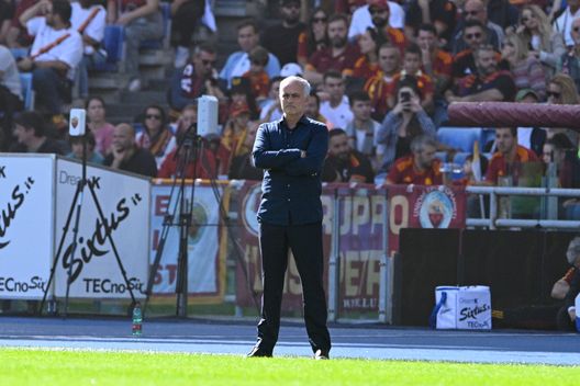 Mourinho contro Palladino: “Piangi sempre!”. Il portoghese viene espulso- immagine 2