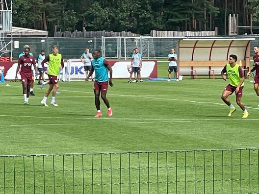 Torino a Prato allo Stelvio: Zapata si rivede in gruppo con i compagni Torino a Prato allo Stelvio: Zapata si rivede in gruppo con i compagni - immagine 1