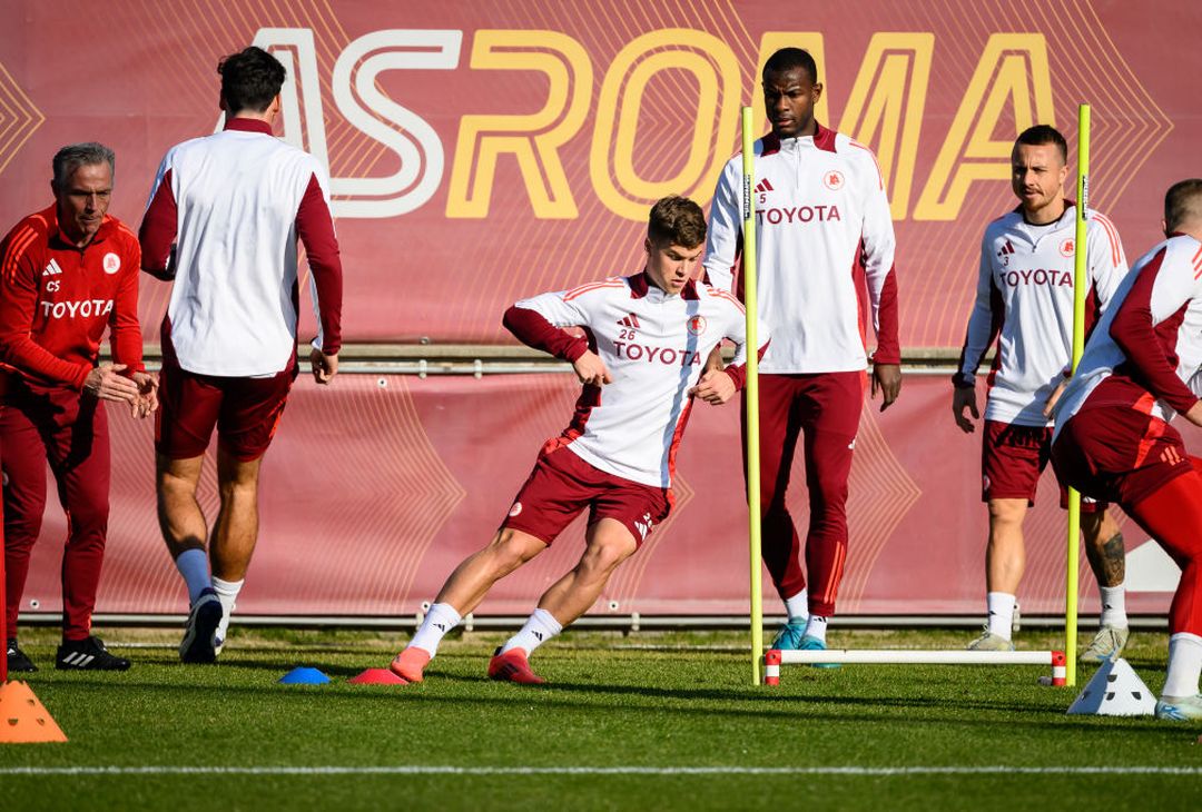 Roma, secondo allenamento dell’anno: Dovbyk torna in gruppo – FOTO GALLERY - immagine 55