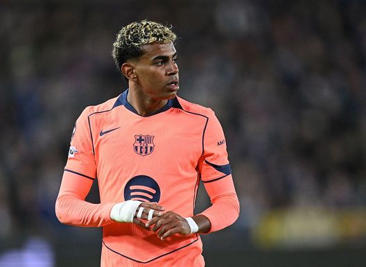 Bruges, Belgio - 5 novembre 2025: Lamine Yamal durante la partita contro il Club Bruges. (Foto di Stuart Franklin/Getty Images) Barcellona, Lamine Yamal dritto al punto: “Voglio vincere tutto”- immagine 2