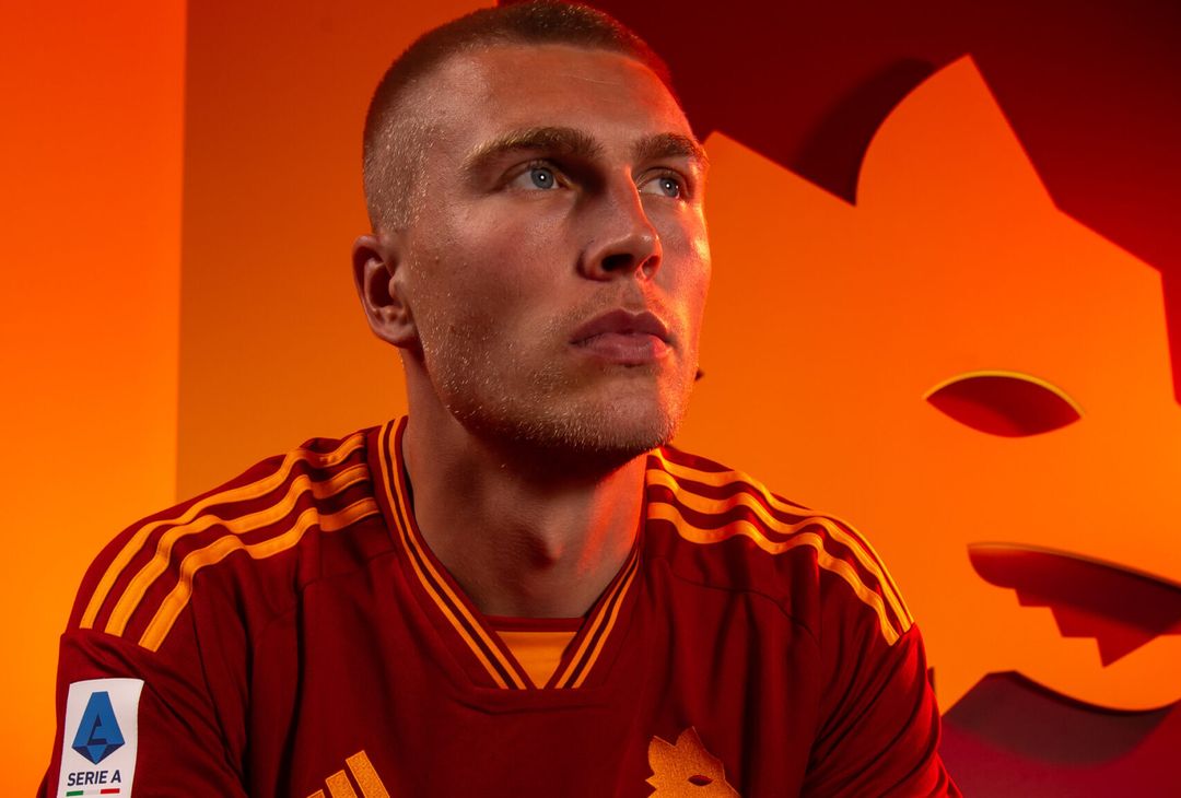 Roma, le prime immagini di Kristensen con la maglia giallorossa – FOTO GALLERY - immagine 10
