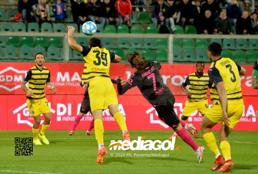 FOTO Palermo-Parma 0-0, 34ª giornata Serie B 2023-2024 (GALLERY) - immagine 9