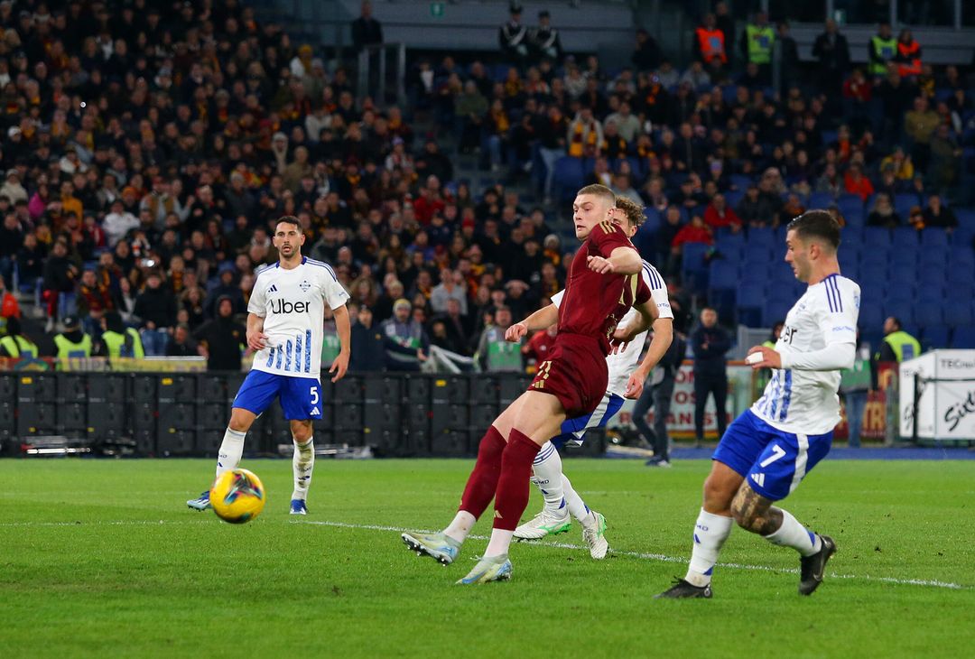 Roma-Como 2-1 FOTO GALLERY - immagine 34