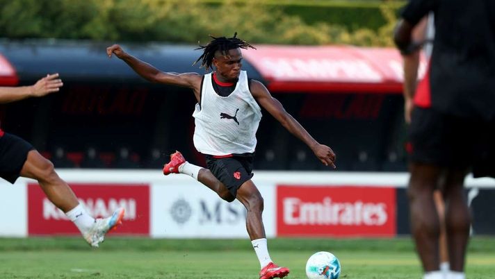 Samuel Chukwueze AC Milan allenamento Milan Milanello