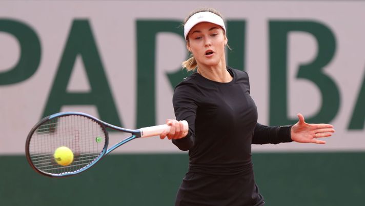 Anna Kalinskaya: “Tennisti mi deprimono. Rune? Mi ha scritto 10 volte, lo fa con tutte…” - immagine 1