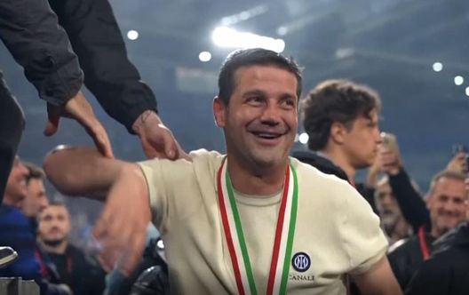 Lautaro alza il cielo la Coppa, Chivu è nell’angolino. “Lascia le luci della ribalta alla squadra”- immagine 3