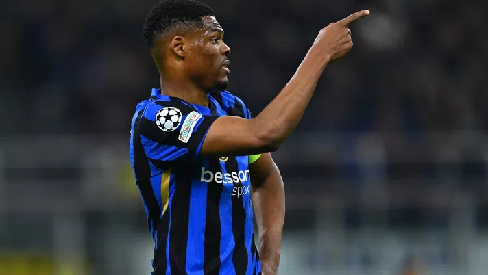 GdS – Inter, Dumfries di rientro a Milano. Tempi lunghi: ecco la gara in cui potrebbe tornare - immagine 1