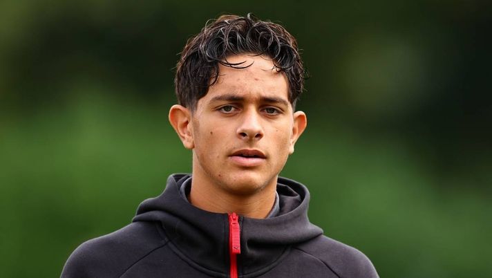 Andrea Cullotta (difensore Milan Futuro) | Milan Futuro News (Foto Getty Images) Milan Futuro, Cullotta firma il suo primo contratto da professionista
