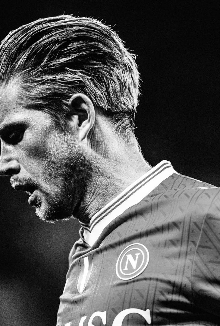 Ritorni, stelle ai i box ed esultanze: i suggestivi scatti di Napoli-Lecce – LE FOTO - immagine 13