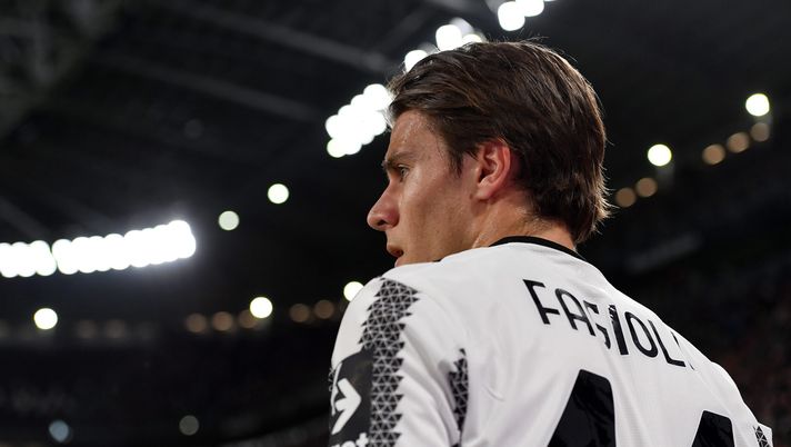 Corona, nuovo scoop? “Giocatore della nazionale coinvolto nelle scommesse” - immagine 1