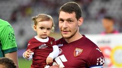 L’ex capitano granata Andrea Belotti torna a Superga con la famiglia: la foto