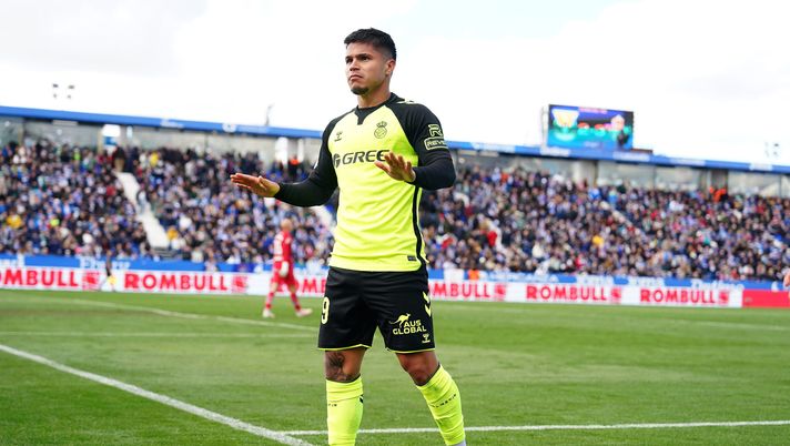 Cucho Hernandez, un anno di magie al Betis: i numeri che fanno impazzire il Villamarin - immagine 1