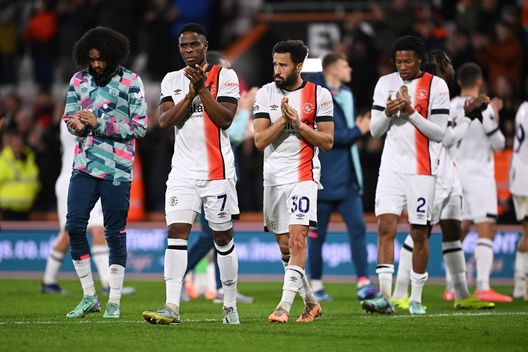 Paura in Premier, Lockyer ha un infarto mentre gioca: è già la seconda volta per il giocatore- immagine 3