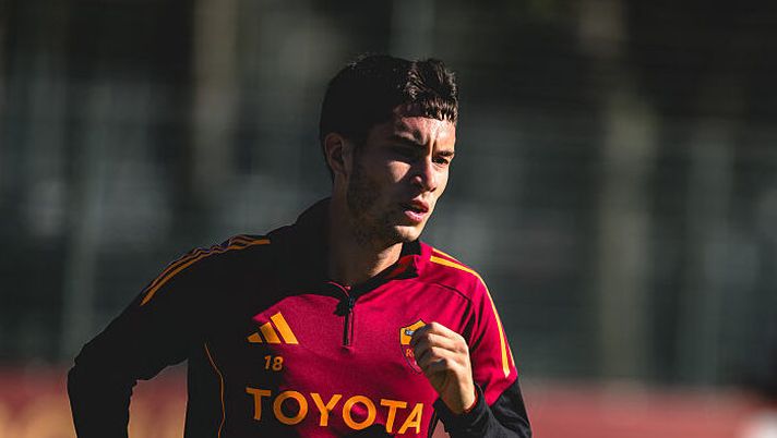 Soulé: “Dybala mia riserva? Non scherziamo! Calcerò ancora i rigori e mi vedo a vita a Roma” - immagine 1