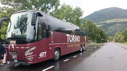 Video – Il pullman del Torino lascia Prato allo Stelvio: ritiro 2025 in archivio