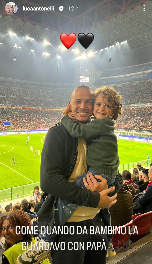 Anche lui guardava il Milan con papà: Luca Antonelli con il figlio a San Siro…- immagine 2