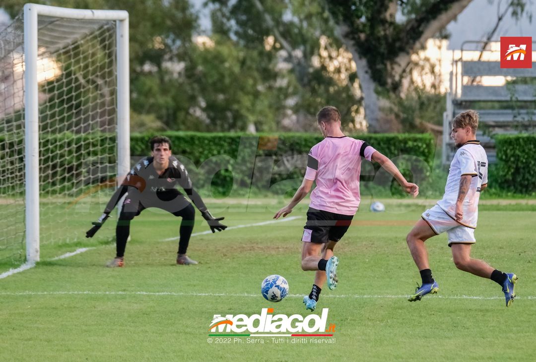 FOTO PALERMO, Giacomo Corona fa visita agli ex compagni (GALLERY) - immagine 4