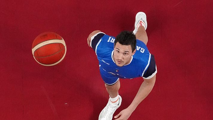 SAITAMA, JAPAN - JULY 25: Danilo Gallinari #8 of Team Italy warms-up before a game against Germany on day two of the Tokyo 2020 Olympic Games at Saitama Super Arena on July 25, 2021 in Saitama, Japan. (Photo by Bryan Snyder - Pool/Getty Images) Danilo Gallinari annuncia il ritiro: il Milan 'Sei speciale Gallo!'