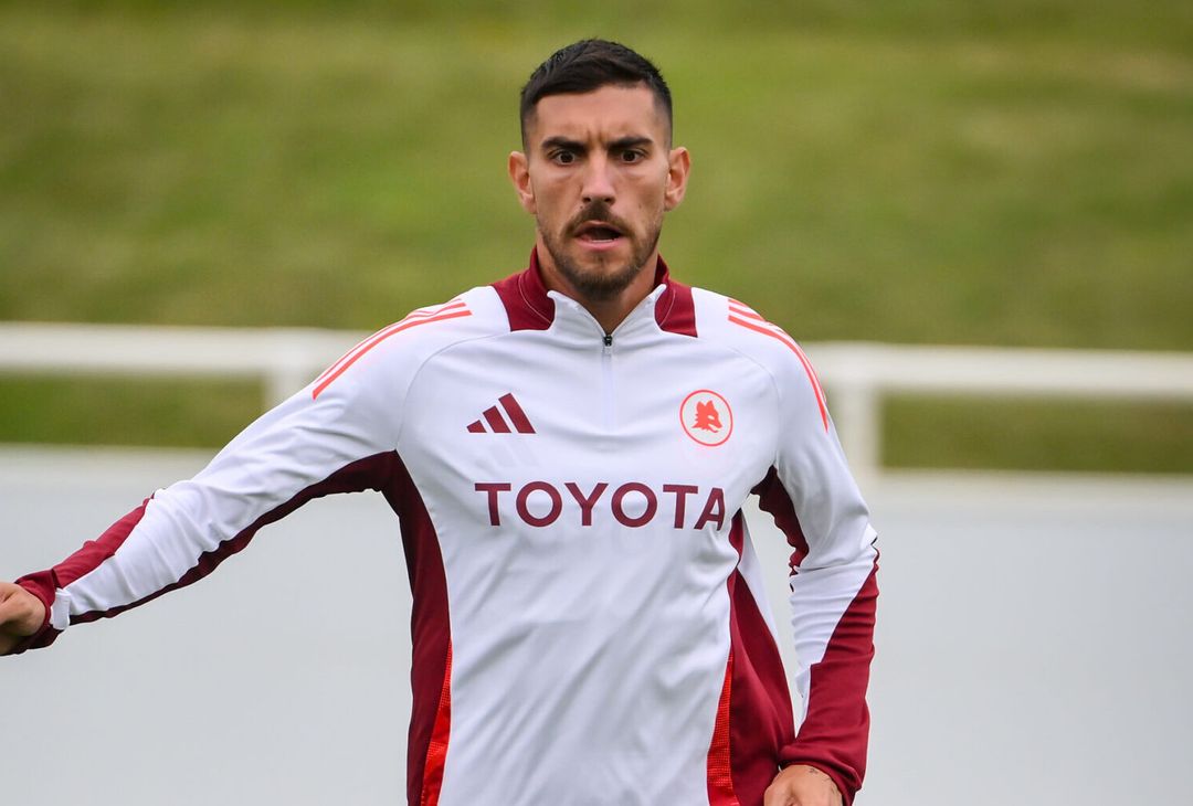 Ritiro Roma, Dovbyk scalda i motori: le indicazioni di De Rossi – FOTO GALLERY - immagine 70