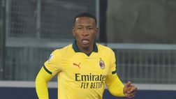 Bologna-Milan, colpo di tacco di Estupinan. Allegri impazzisce in panchina: ecco cosa ha detto