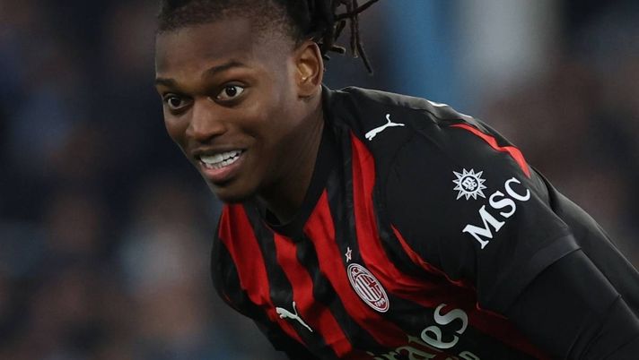 Lazio-Milan, Allegri toglie Leao. La reazione del portoghese è polemica