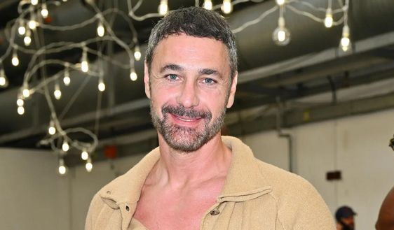 Getty Raoul Bova deposita il marchio ‘occhi spaccanti’: ecco il motivo- immagine 2