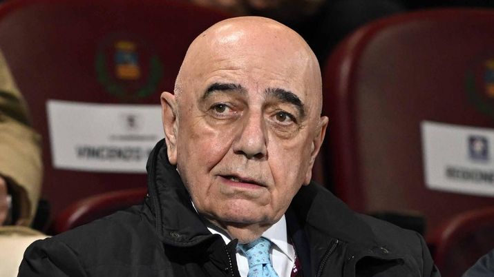 Adriano Galliani, ex amministratore delegato del Milan | Getty Images Di Stefano lancia la bomba sul Milan: 'Tre scenari per il club. Può tornare Galliani'
